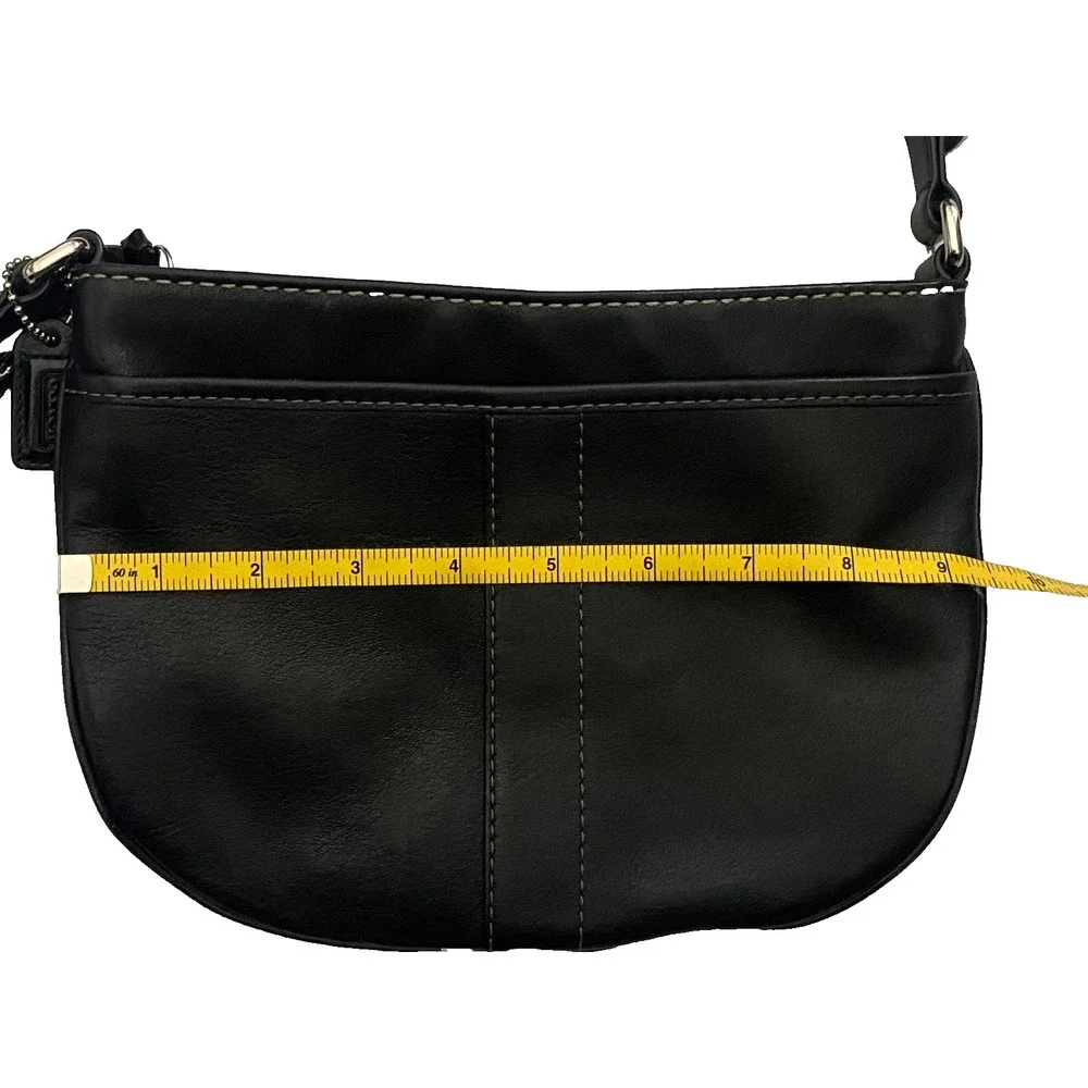 Vtg COACH Black LEATHER Swing Pack Crescent Bag Tassels Crossbody Purse